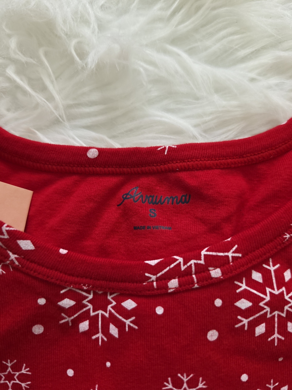 Red Snowflake Two-Piece Pajama Set - Picture 5 of 6